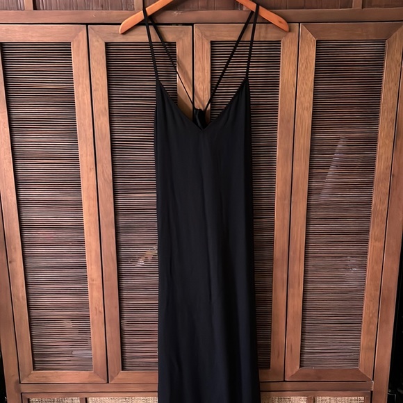 Old Navy Dresses & Skirts - Old Navy Black Maxi Dress
